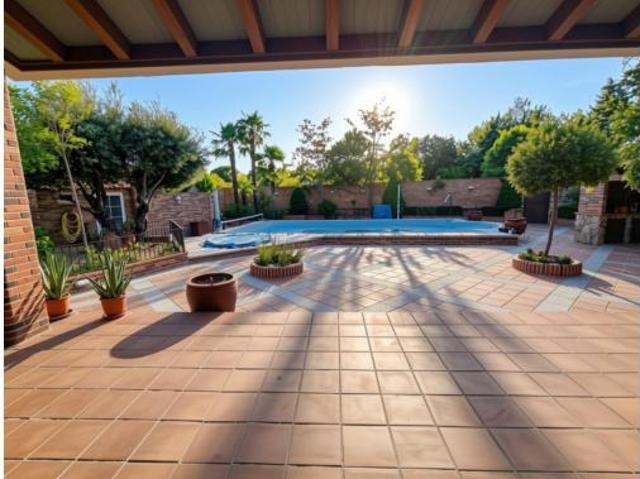 Chalet Venta Pedrezuela, Certifort