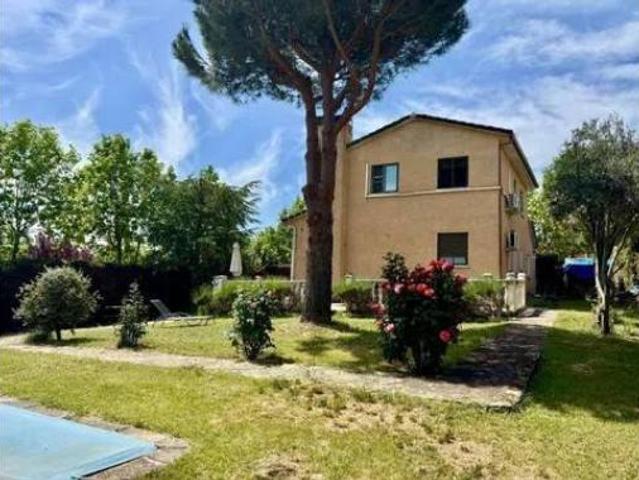 Chalet Venta Pedrezuela, Certifort