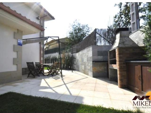 Chalet Venta Piélagos, Boo de Piélagos