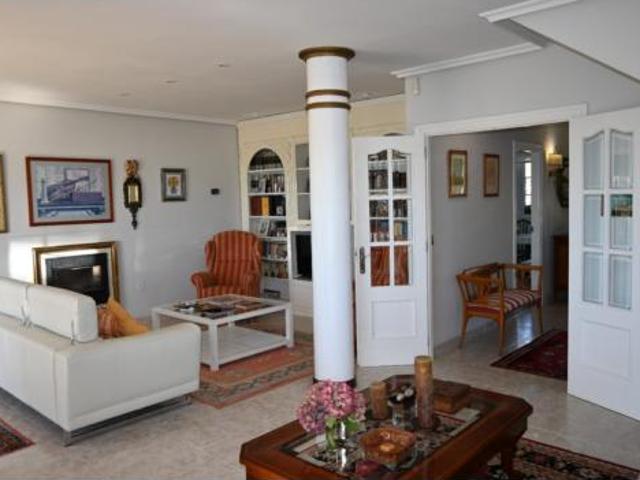Chalet Venta Piélagos, Boo de Piélagos