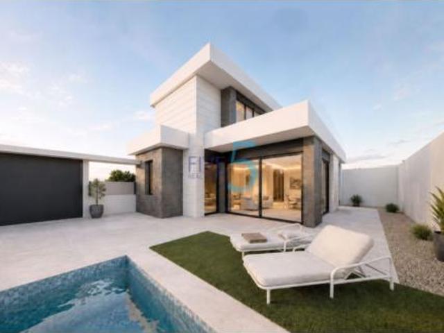 Chalet Venta Pilar de la Horadada, Núcleo