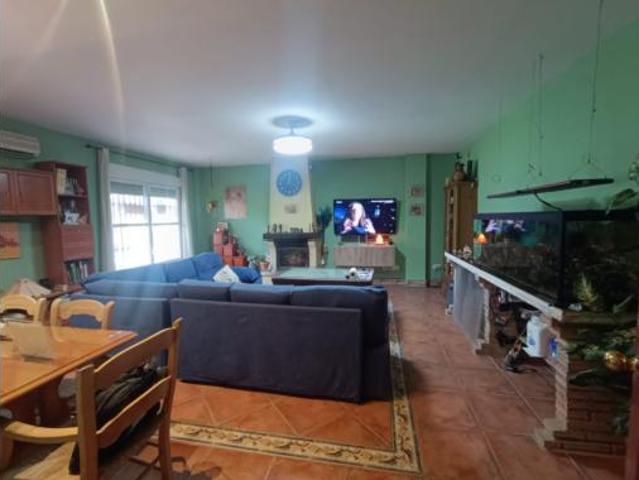 Chalet Venta Pilas, Pilas
