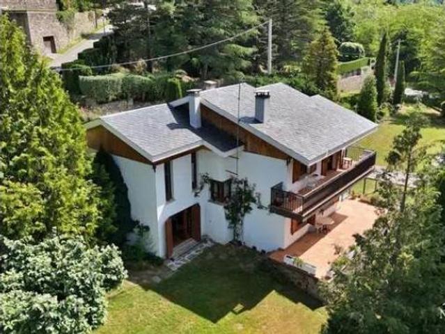 Chalet Venta Planoles, Planoles