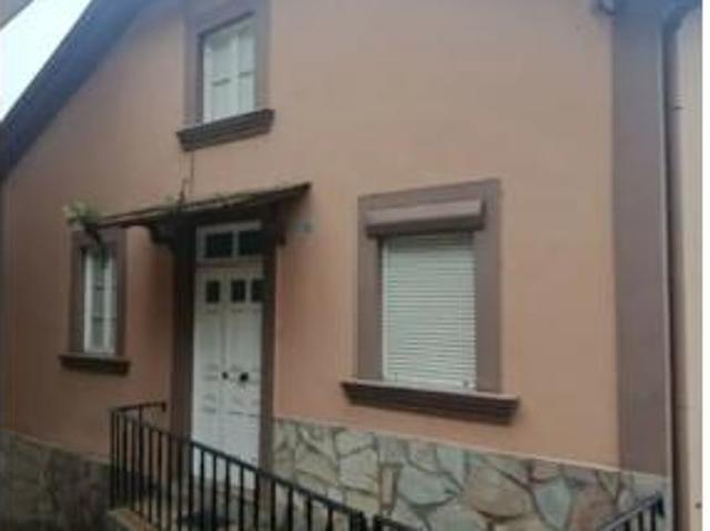 Chalet Venta Pravia, Agones
