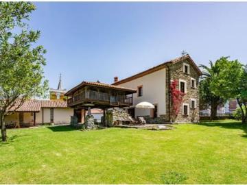 Chalet Venta Pravia, Somado