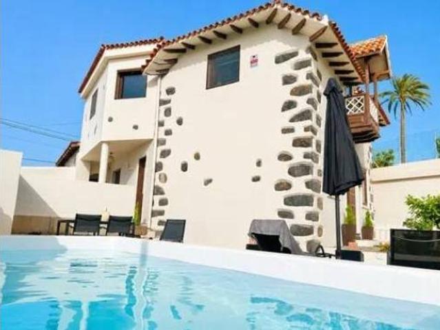 Chalet Venta Puerto de la Cruz, El Botánico