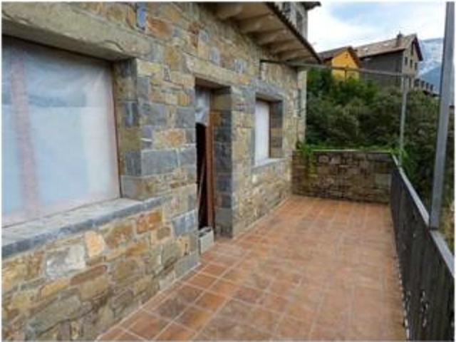 Chalet Venta Puértolas, Puyarruego