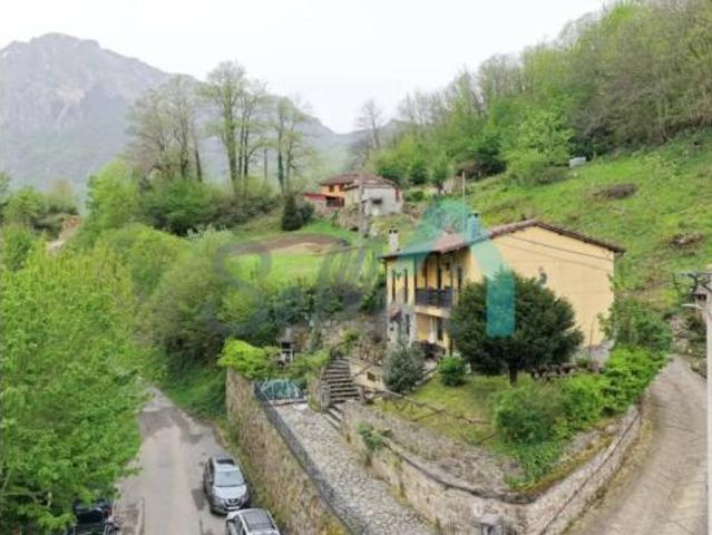 Chalet Venta Quirós, Bárzana de Quirós