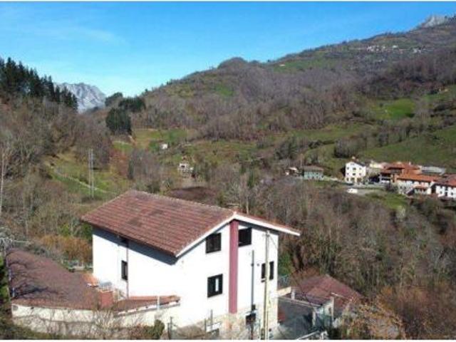 Chalet Venta Quirós, Bárzana de Quirós