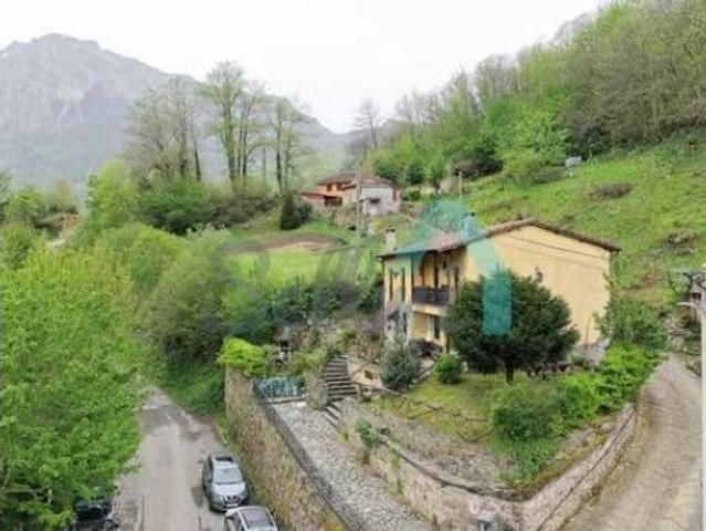 Chalet Venta Quirós, Bárzana de Quirós