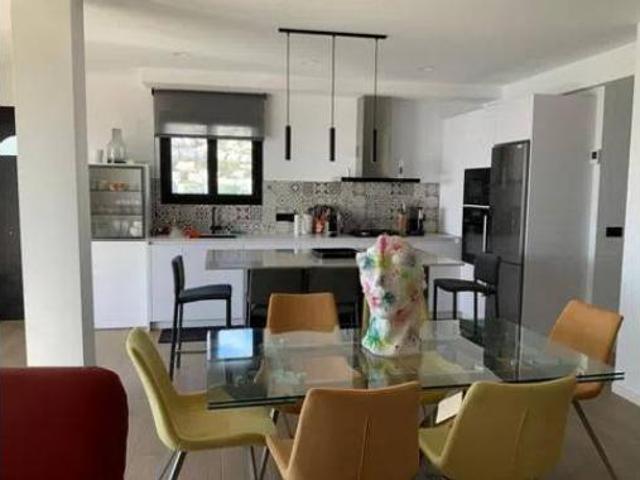 Chalet Venta Roses, Port Esportiu Canyelles Puig Rom