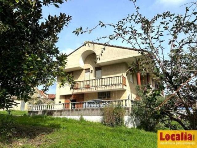 Chalet Venta Reocín, Barcenaciones