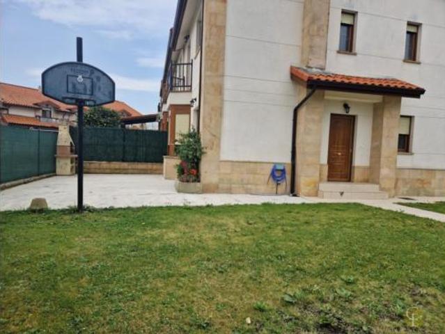 Chalet Venta Reocín, Valles