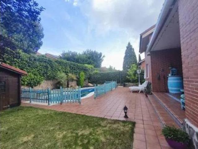 Chalet Venta Rivas Vaciamadrid, Centro