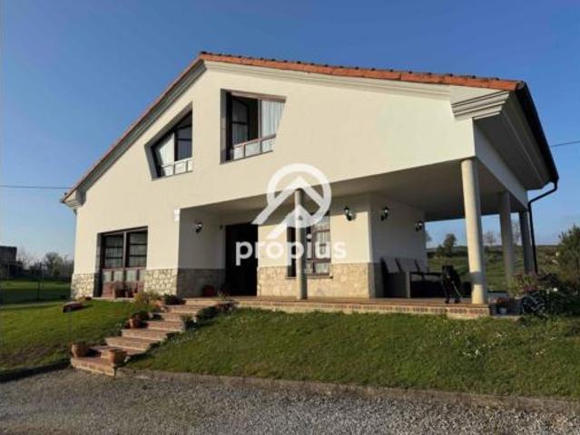 Chalet Venta Ribadedeva, Villanueva de Colombres