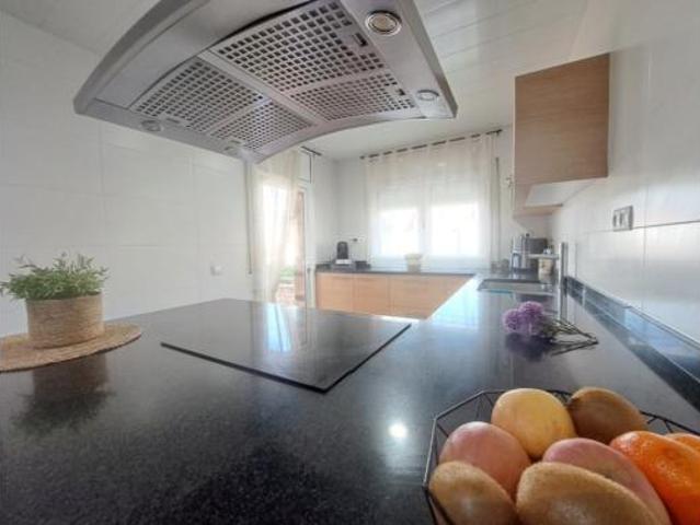 Chalet Venta Rubí, Ca n'Alzamora