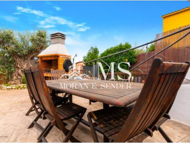 Chalet Venta Rubí, Can Fatjó Can Ximelis Can Serrafosà Sant Jordi Park