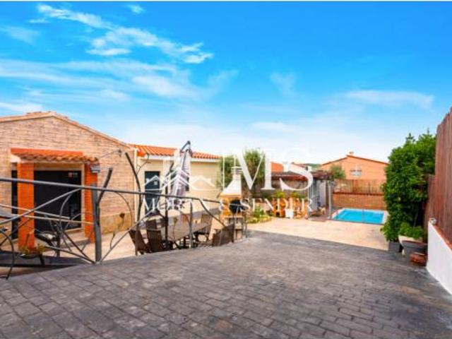 Chalet Venta Rubí, Can Fatjó Can Ximelis Can Serrafosà Sant Jordi Park