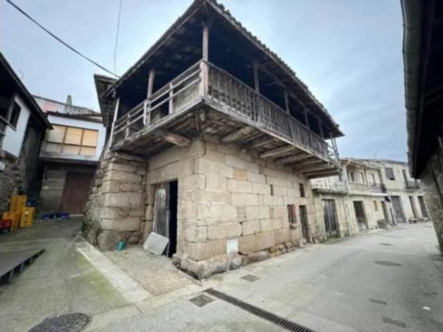 Chalet Venta Toén, Toén