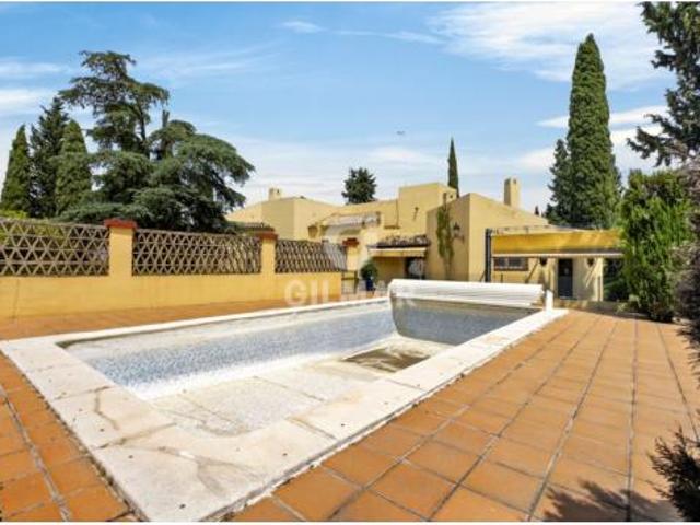 Chalet Venta Tomares, Aljamar