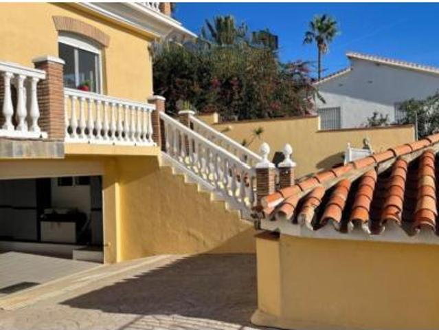 Chalet Venta Torrox, Urbanización Santa Rosa Generación del 27