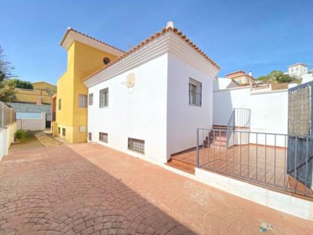 Chalet Venta Torrox, Urbanización Santa Rosa Generación del 27