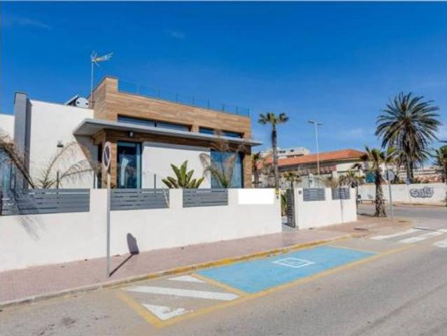 Chalet Venta Torrevieja, Torrevieja