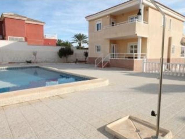 Chalet Venta Torrevieja, Torrevieja