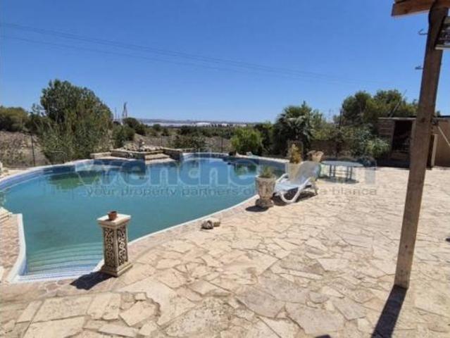 Chalet Venta Torrevieja, Torrevieja