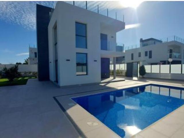 Chalet Venta Torrevieja, Torrevieja