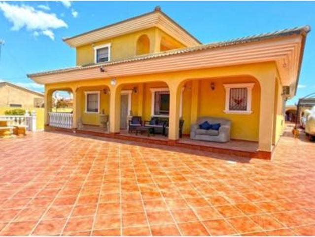 Chalet Venta Torrevieja, Centro