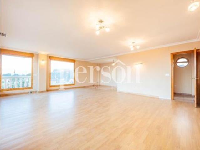 Chalet Venta Torrent, Urbanizaciones Cumbres de Calicanto Manyes Barbeta