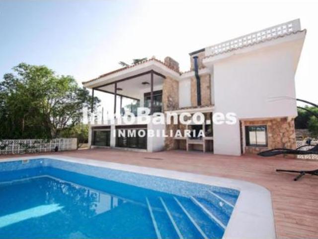 Chalet Venta Torrent, Urbanizaciones Cumbres de Calicanto Manyes Barbeta