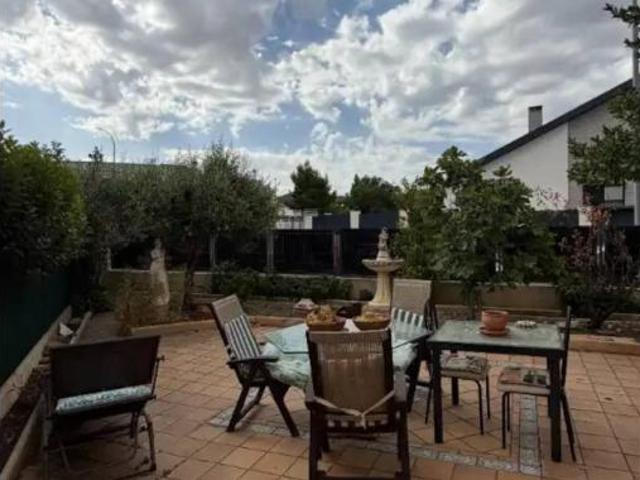 Chalet Venta Torres de la Alameda, Torres de la Alameda