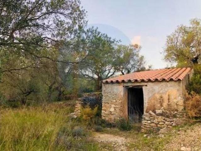 Chalet Venta Tortosa, Bítem