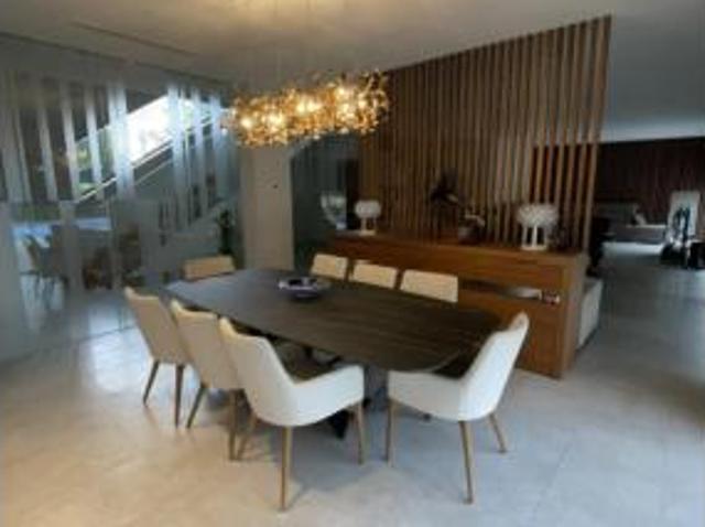 Chalet Venta Tortosa, Centre