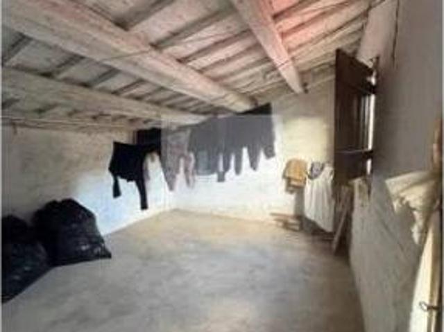 Chalet Venta Tortosa, Centre