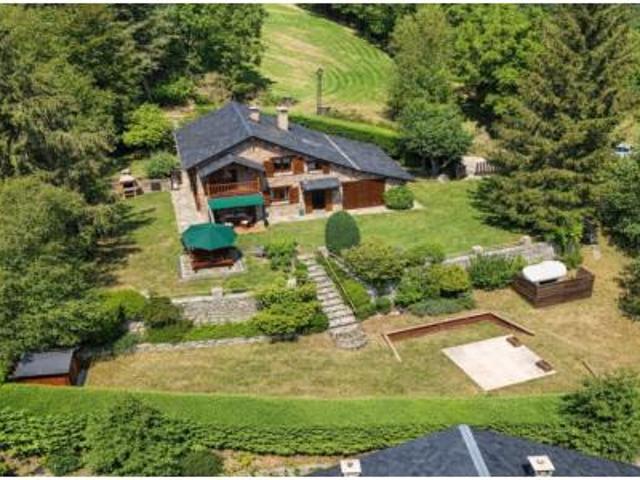 Chalet Venta Toses, Nevà