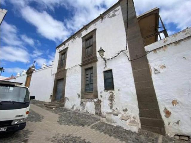 Chalet Venta Telde, Centro