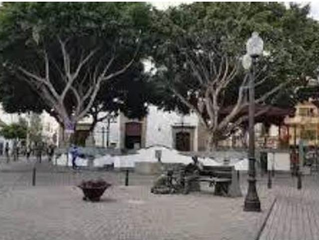 Chalet Venta Telde, Centro