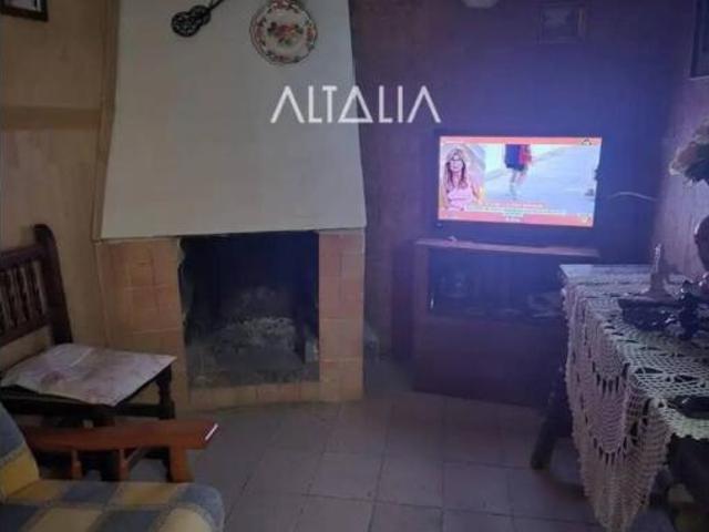 Chalet Venta Tinajas, Tinajas