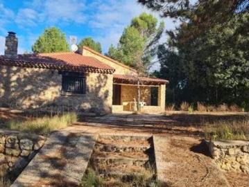 Chalet Venta Trillo, Trillo