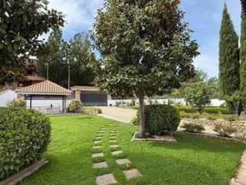 Chalet Venta Trillo, Trillo
