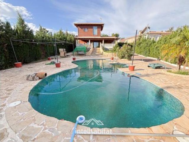 Chalet Venta Turís, Masía del Conde Cortichelles