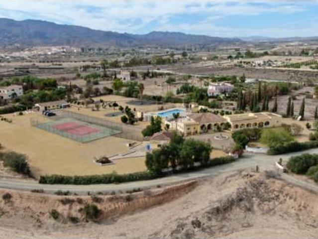 Chalet Venta Turre, El Cortijo Grande