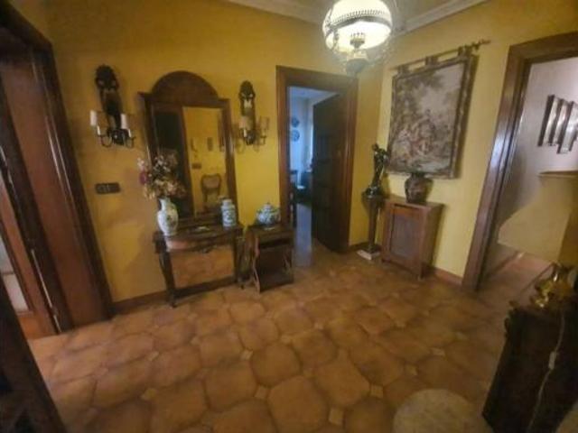 Chalet Venta Úbeda, Úbeda