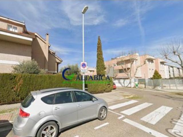 Chalet Venta Utebo, Utebo