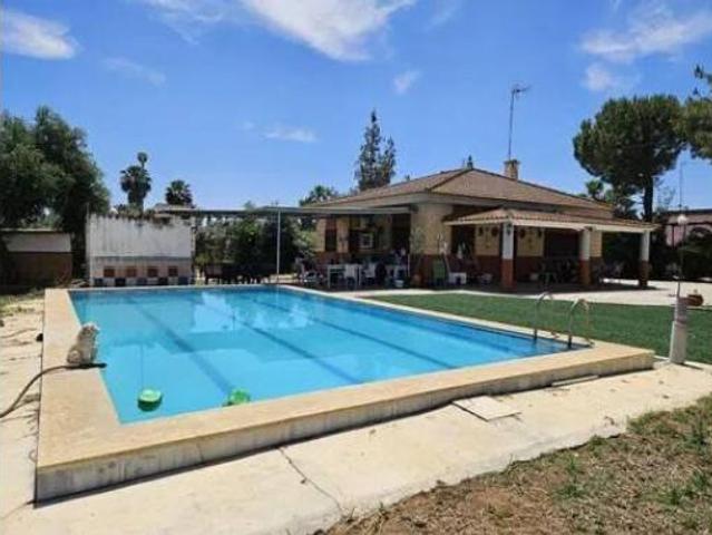 Chalet Venta Utrera, Utrera