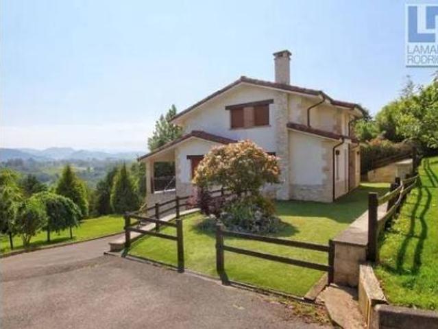 Chalet Venta Valdáliga, Labarces