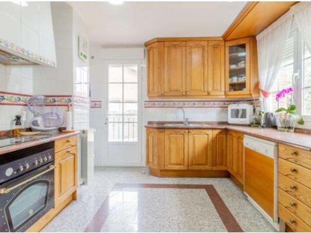 Chalet Venta Valdemorillo, Urbanización Cerro Alarcón I